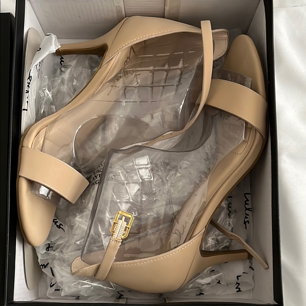 Lulu’s nude heels. Size 7.